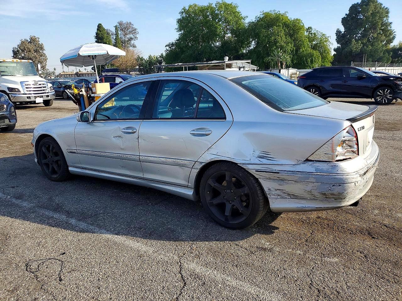 2007 Mercedes-benz C 230 Серебряный vin: WDBRF52H27F923379