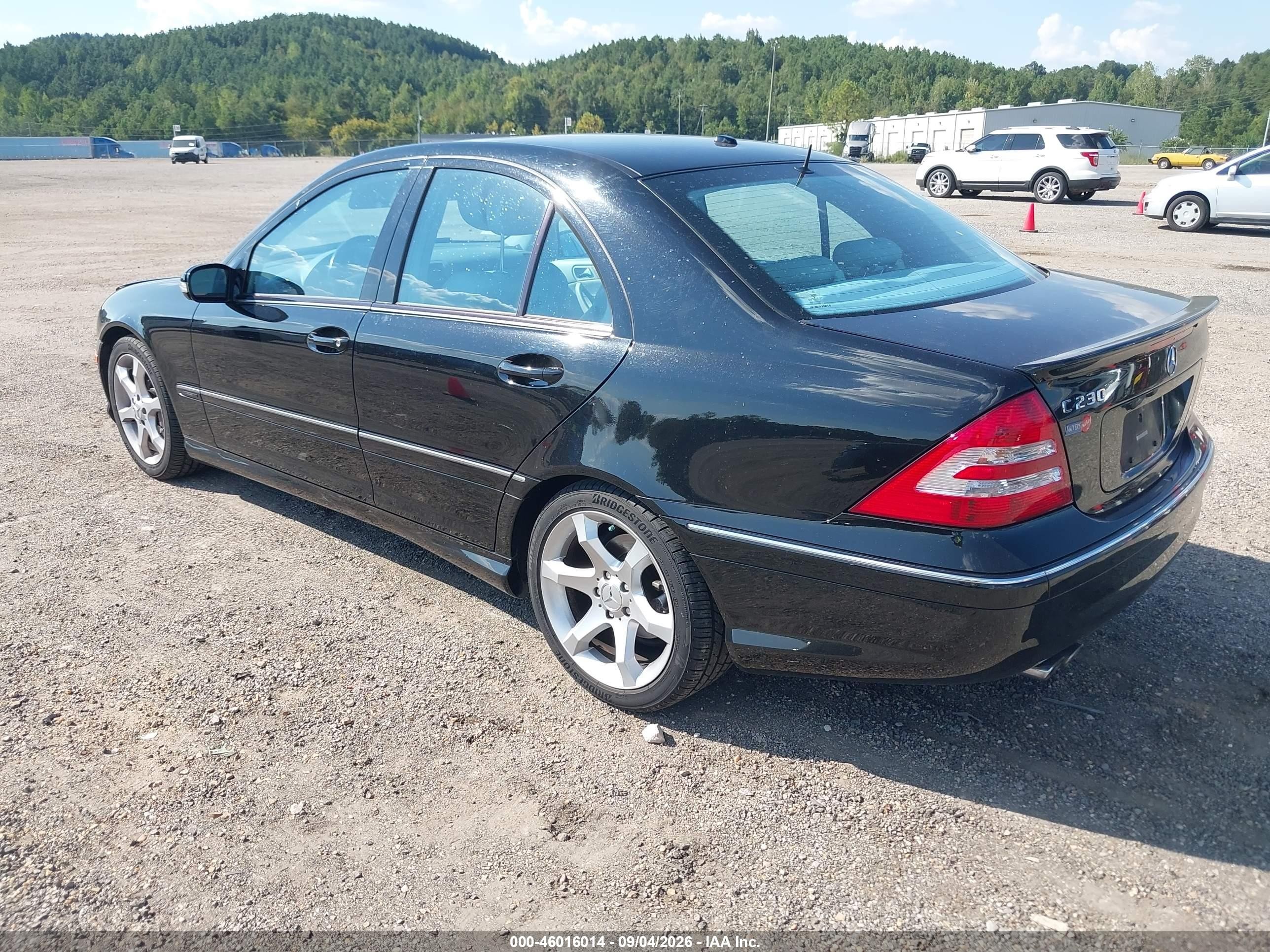 2007 Mercedes-benz C 230 Sport Черный vin: WDBRF52H37F876296