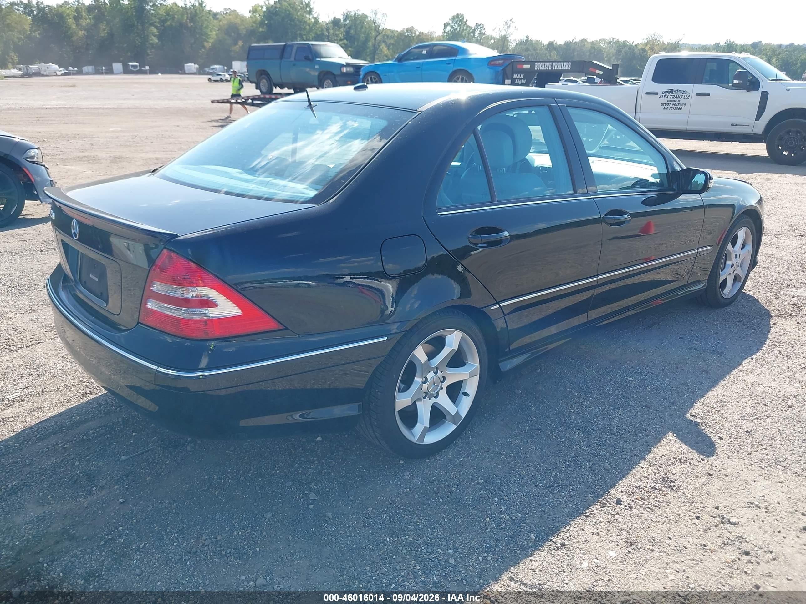 2007 Mercedes-benz C 230 Sport Черный vin: WDBRF52H37F876296