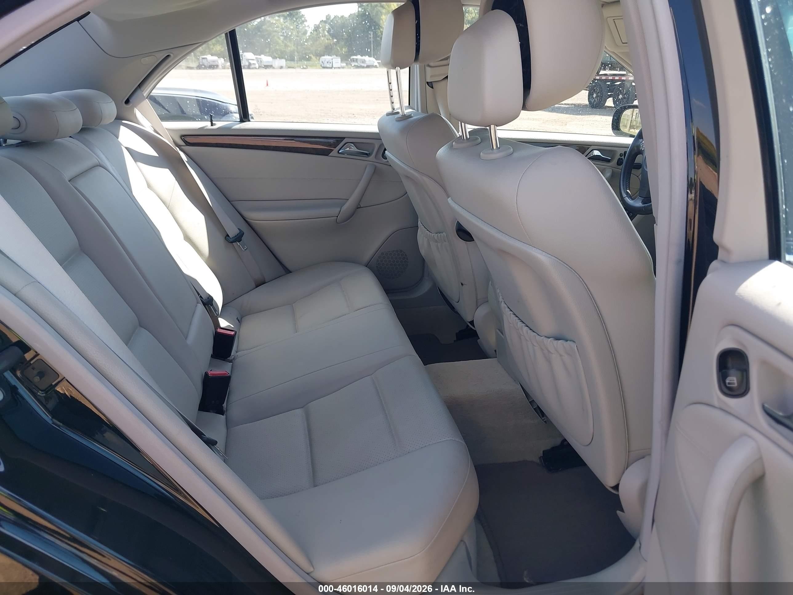 2007 Mercedes-benz C 230 Sport Черный vin: WDBRF52H37F876296
