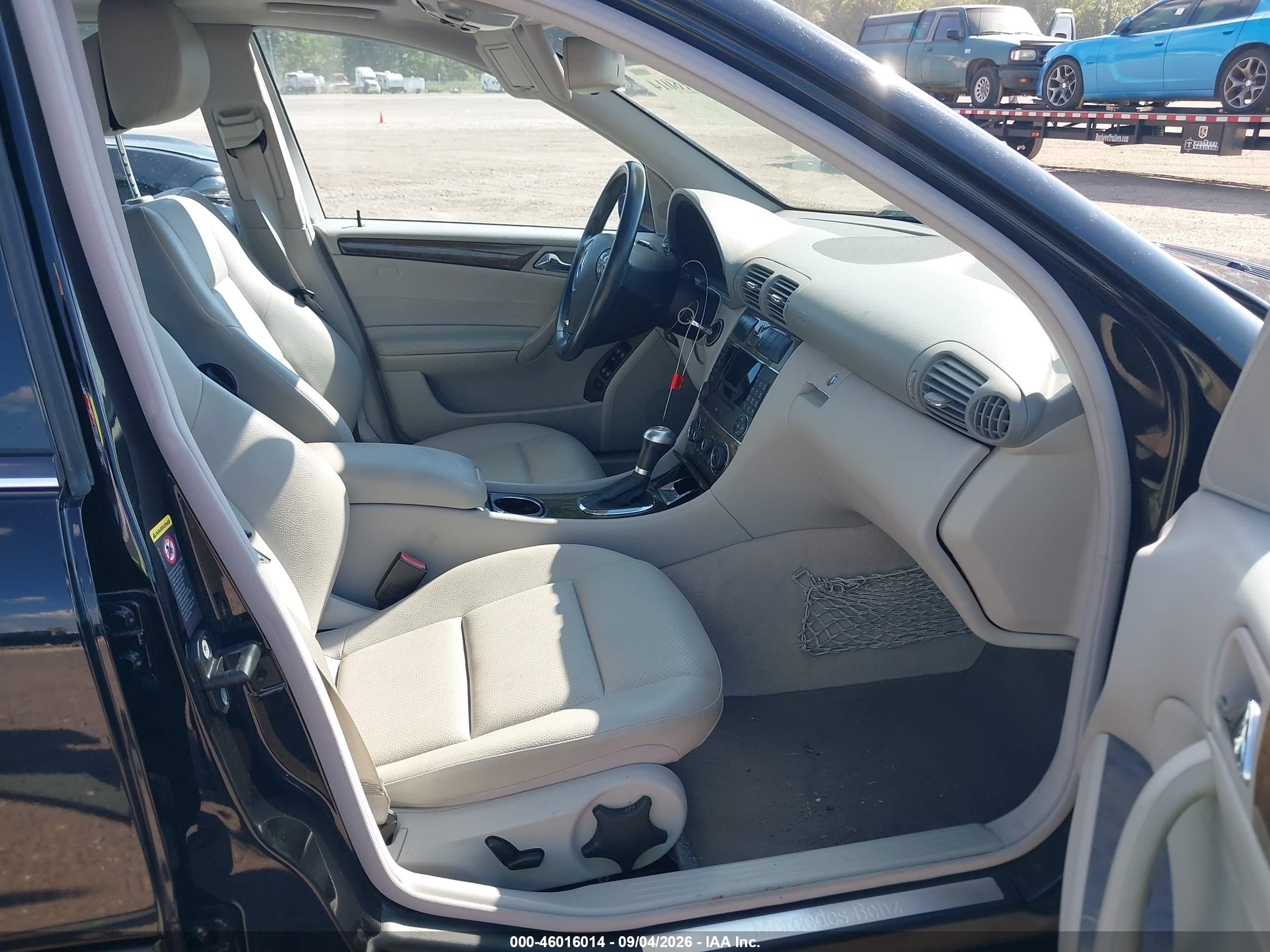 2007 Mercedes-benz C 230 Sport Черный vin: WDBRF52H37F876296
