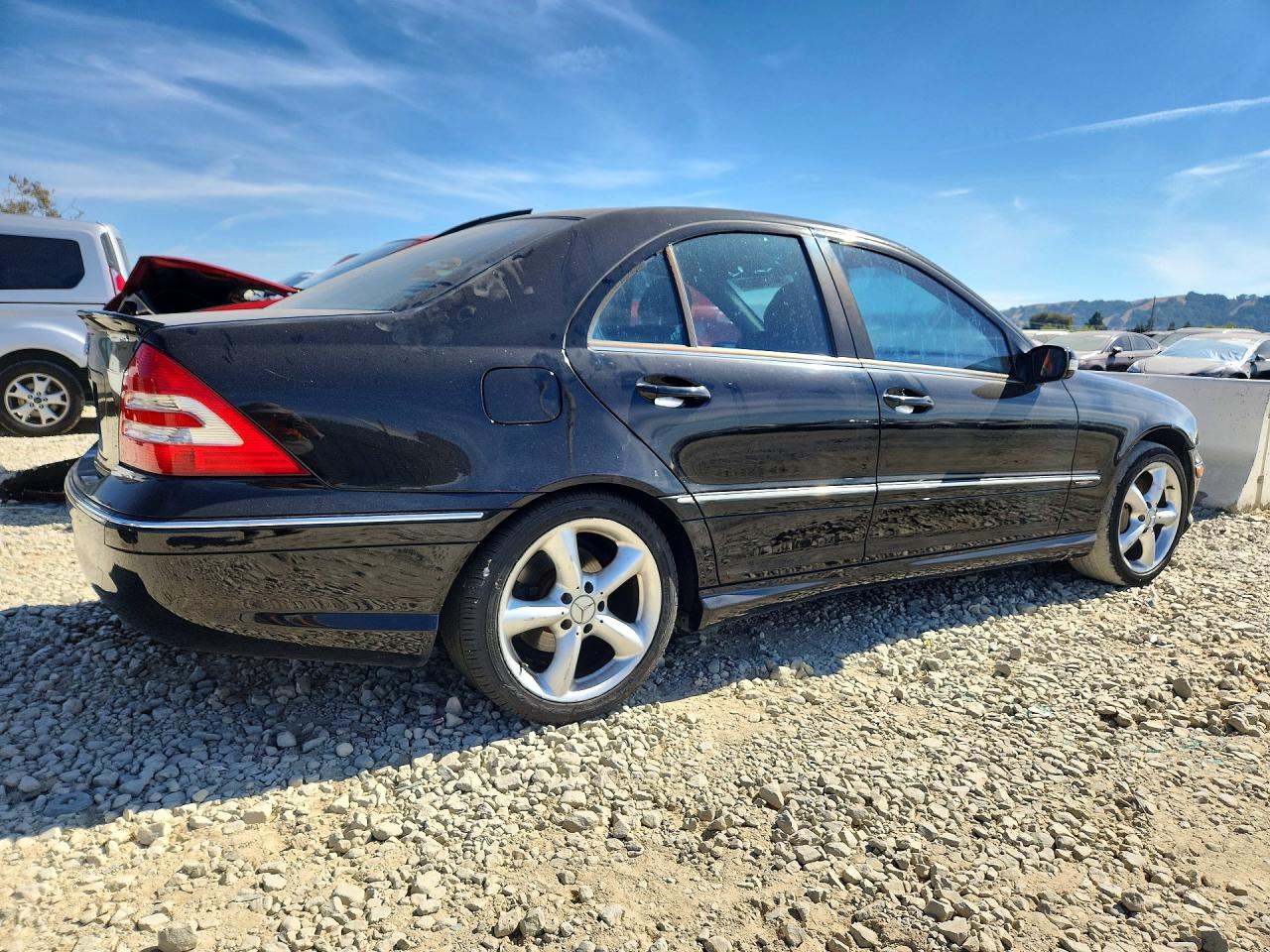2007 Mercedes-benz C 230 Черный vin: WDBRF52H37F902573