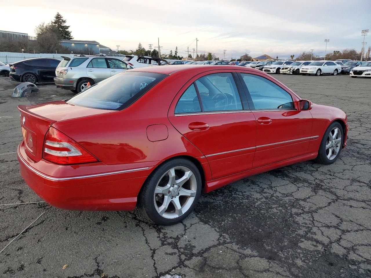 2007 Mercedes-benz C 230 Красный vin: WDBRF52H37F928042