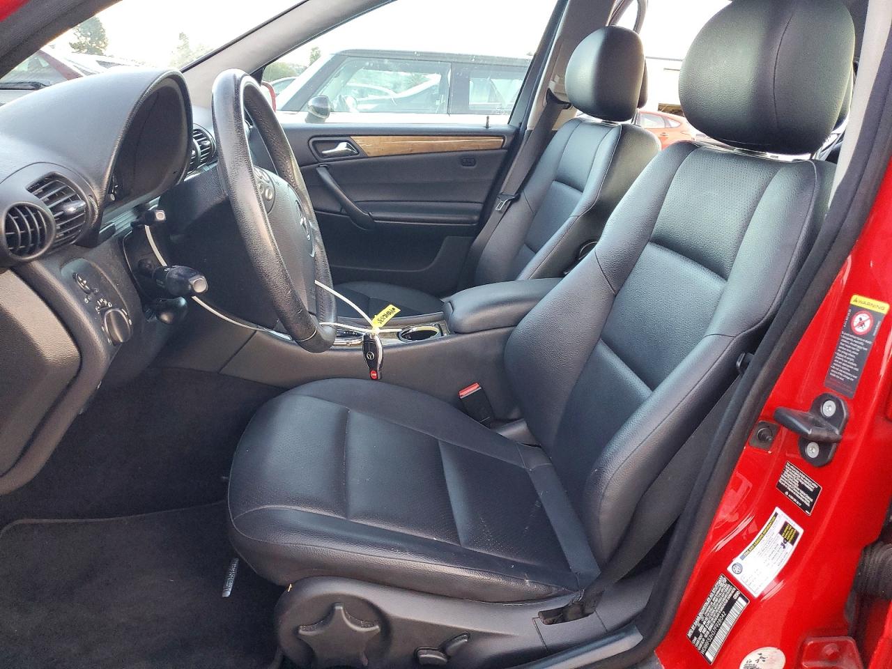 2007 Mercedes-benz C 230 Красный vin: WDBRF52H37F928042