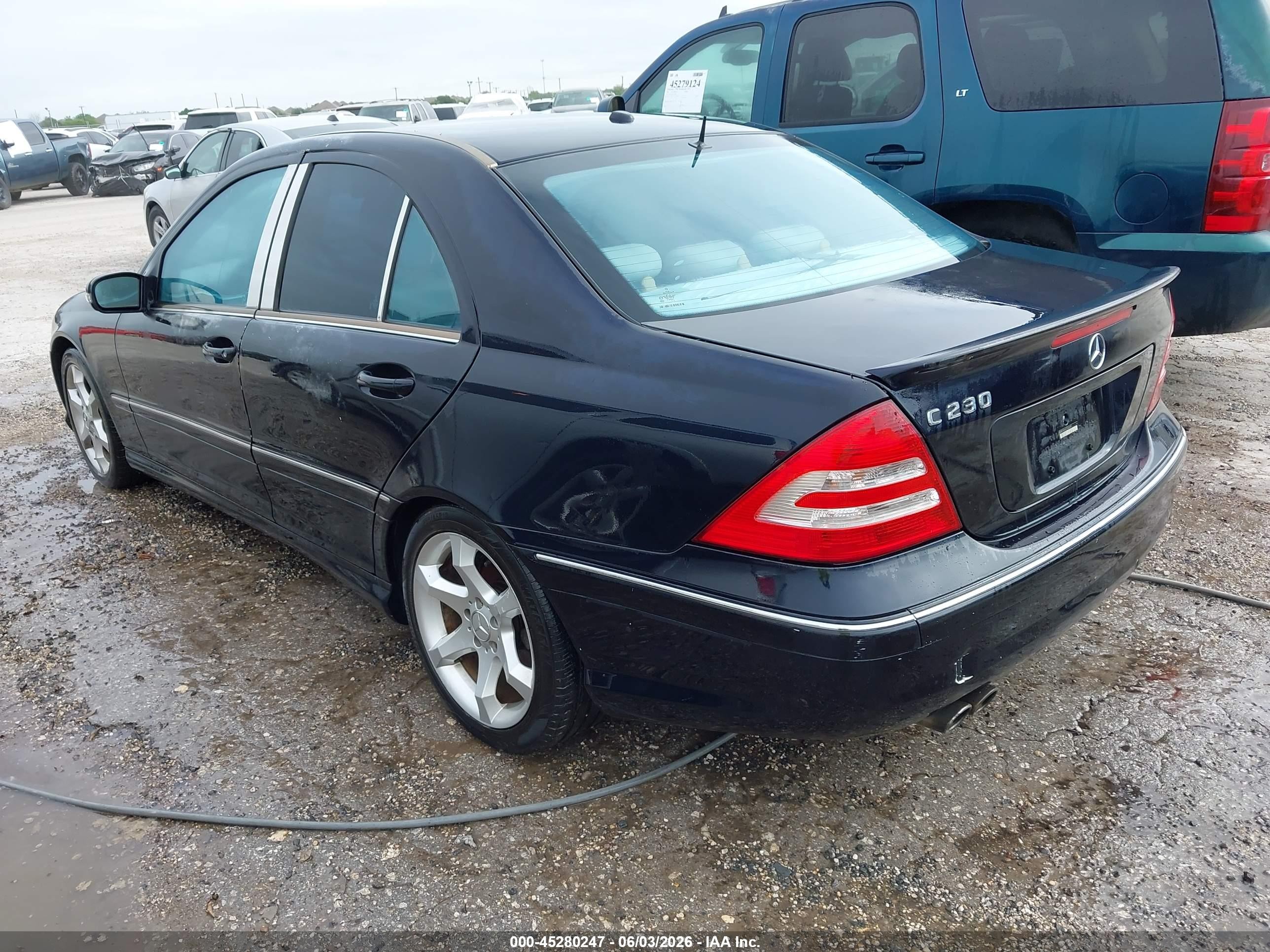 2007 Mercedes-benz C 230 Sport Black vin: WDBRF52H37F933659