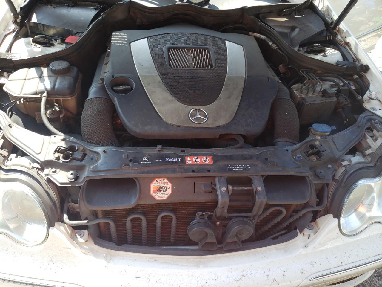 2006 Mercedes-benz C 230 Белый vin: WDBRF52H46A909432