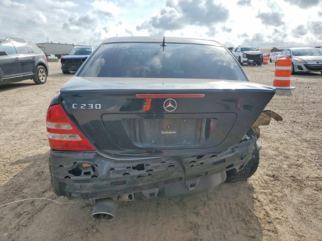 2006 Mercedes-benz C 230 Black vin: WDBRF52H46F735963