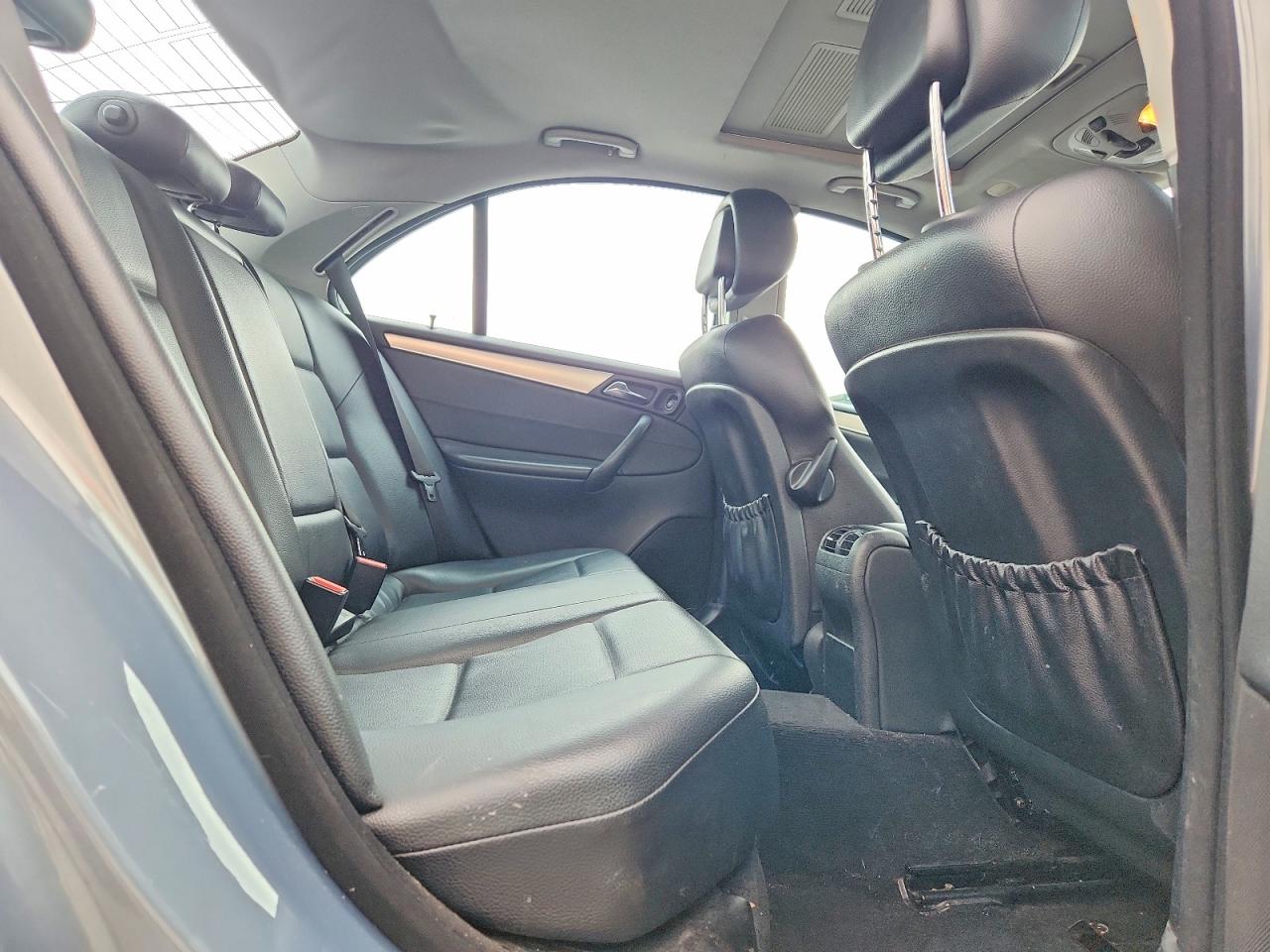 2006 Mercedes-benz C 230 Серебряный vin: WDBRF52H46F759731