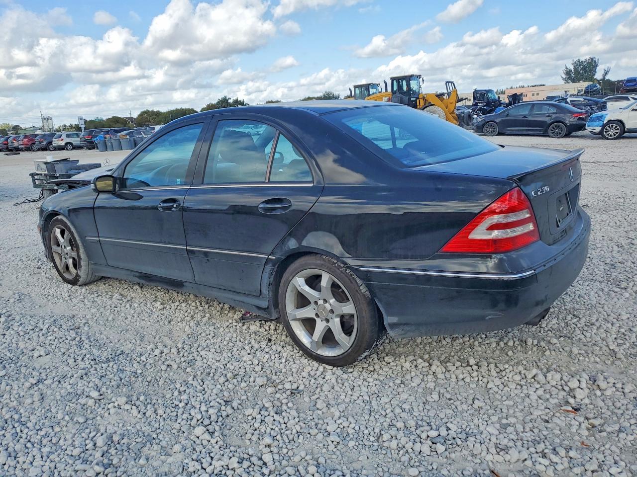 2007 Mercedes-benz C 230 Черный vin: WDBRF52H47A941198