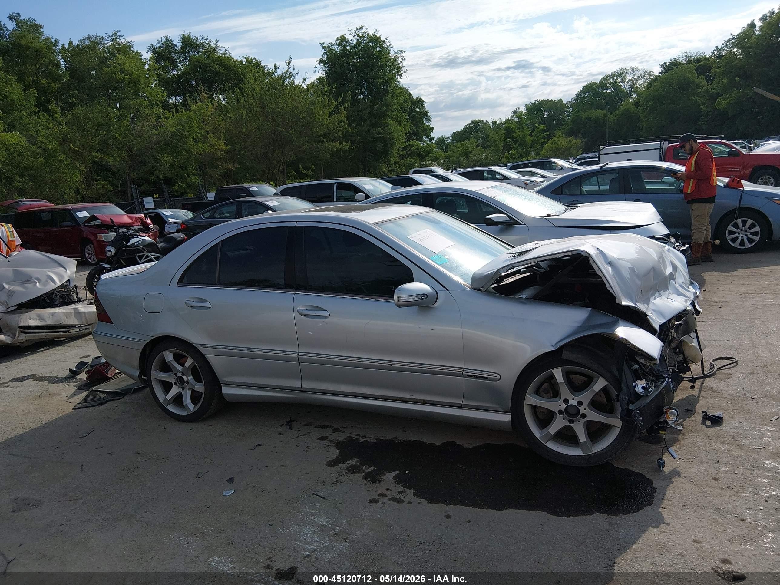 2007 Mercedes-benz C 230 Sport Silver vin: WDBRF52H47F877747