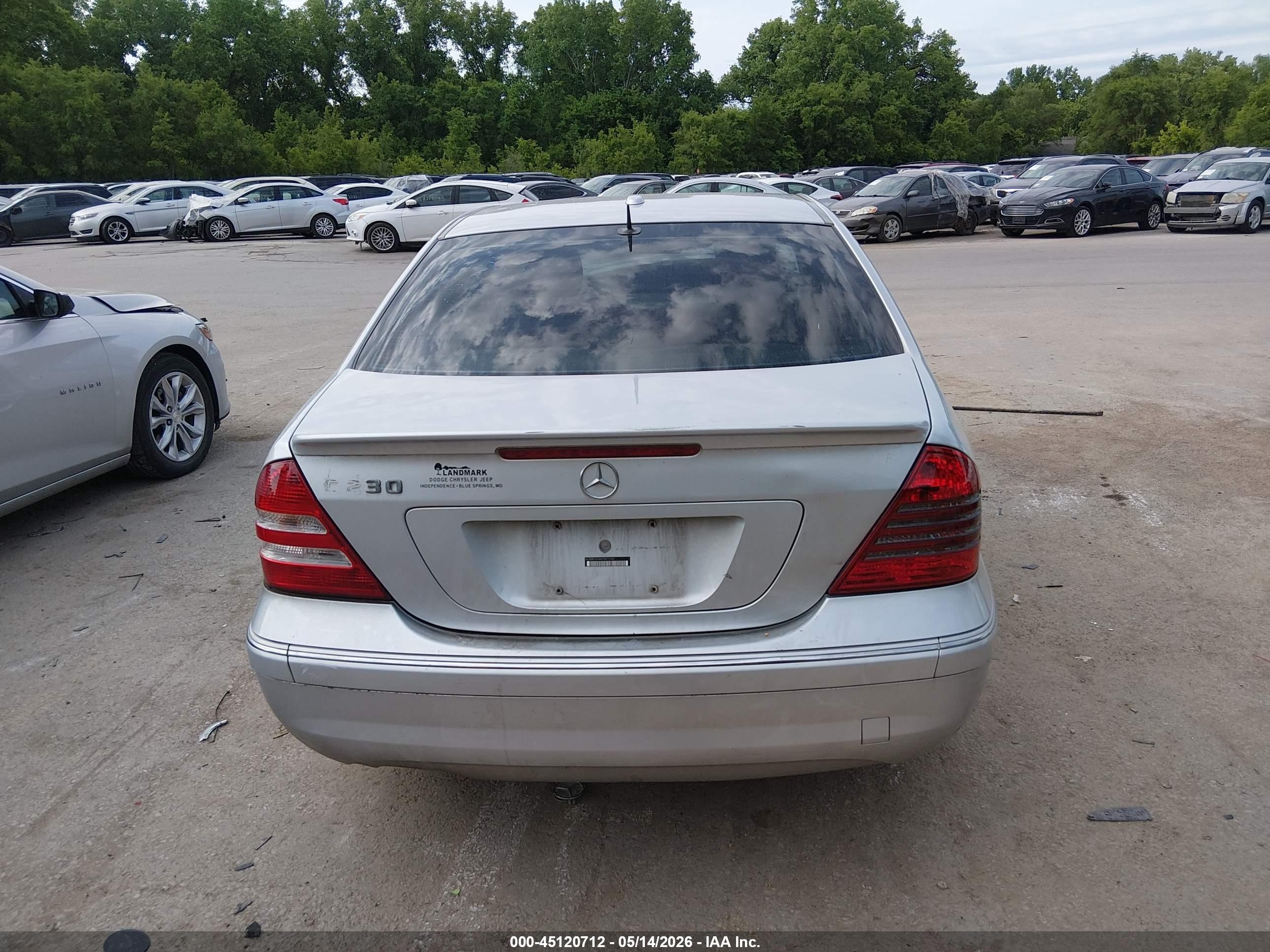 2007 Mercedes-benz C 230 Sport Silver vin: WDBRF52H47F877747