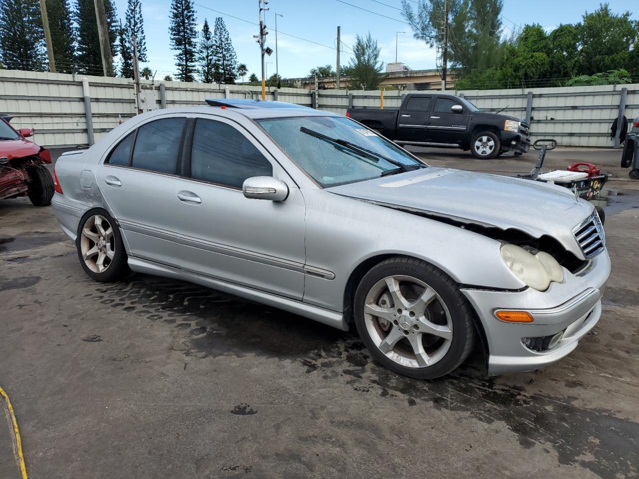 2007 Mercedes-benz C 230 Серебряный vin: WDBRF52H47F913498