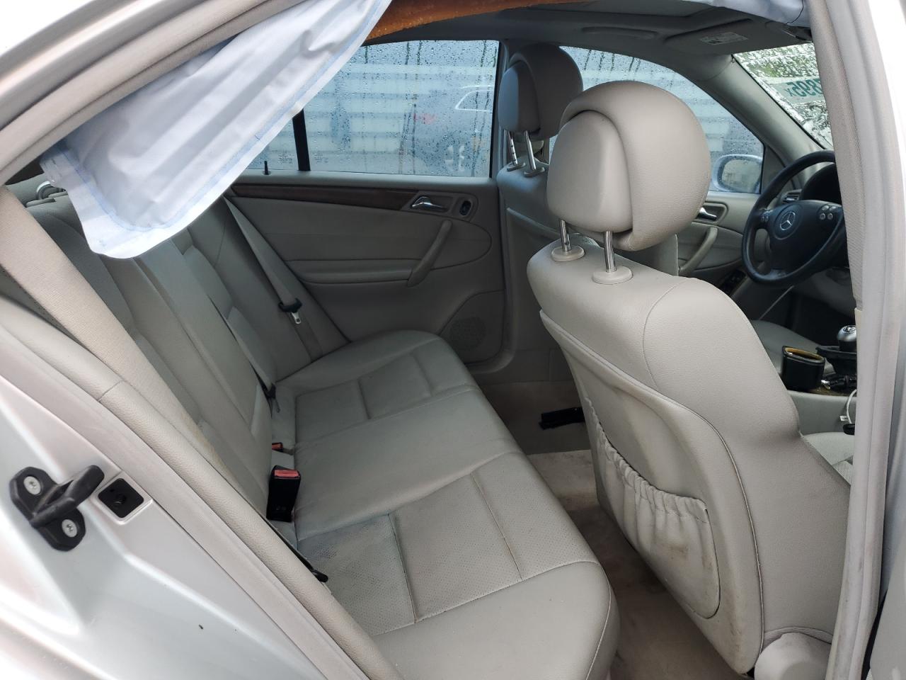 2007 Mercedes-benz C 230 Серебряный vin: WDBRF52H47F913498