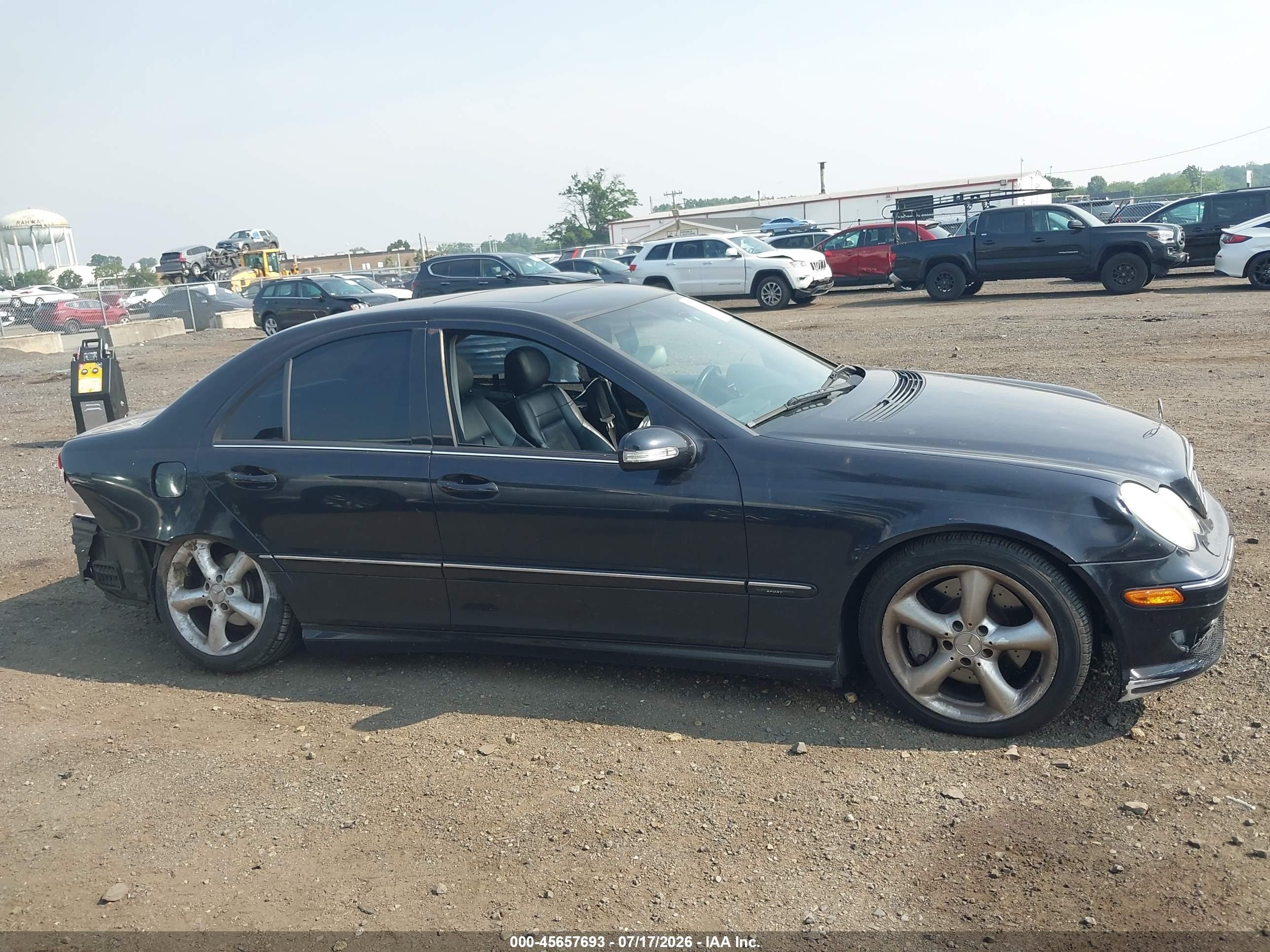 2006 Mercedes-benz C 230 Sport Черный vin: WDBRF52H56A842999