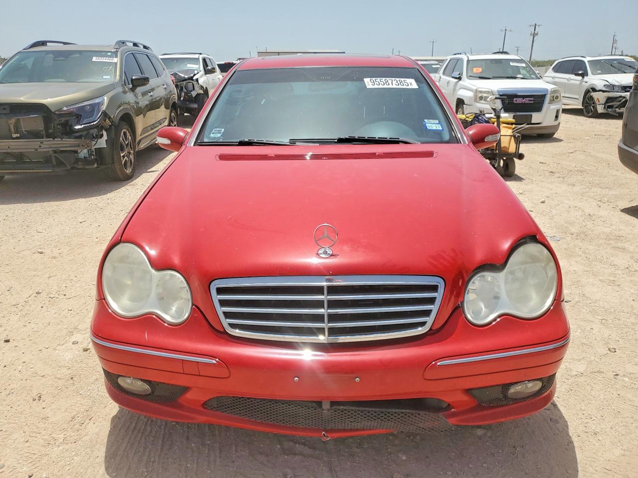 2006 Mercedes-benz C 230 Red vin: WDBRF52H56F832007