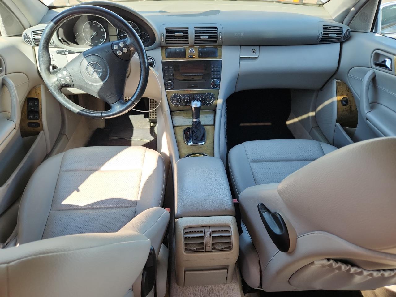 2007 Mercedes-benz C 230 Silver vin: WDBRF52H57F886232
