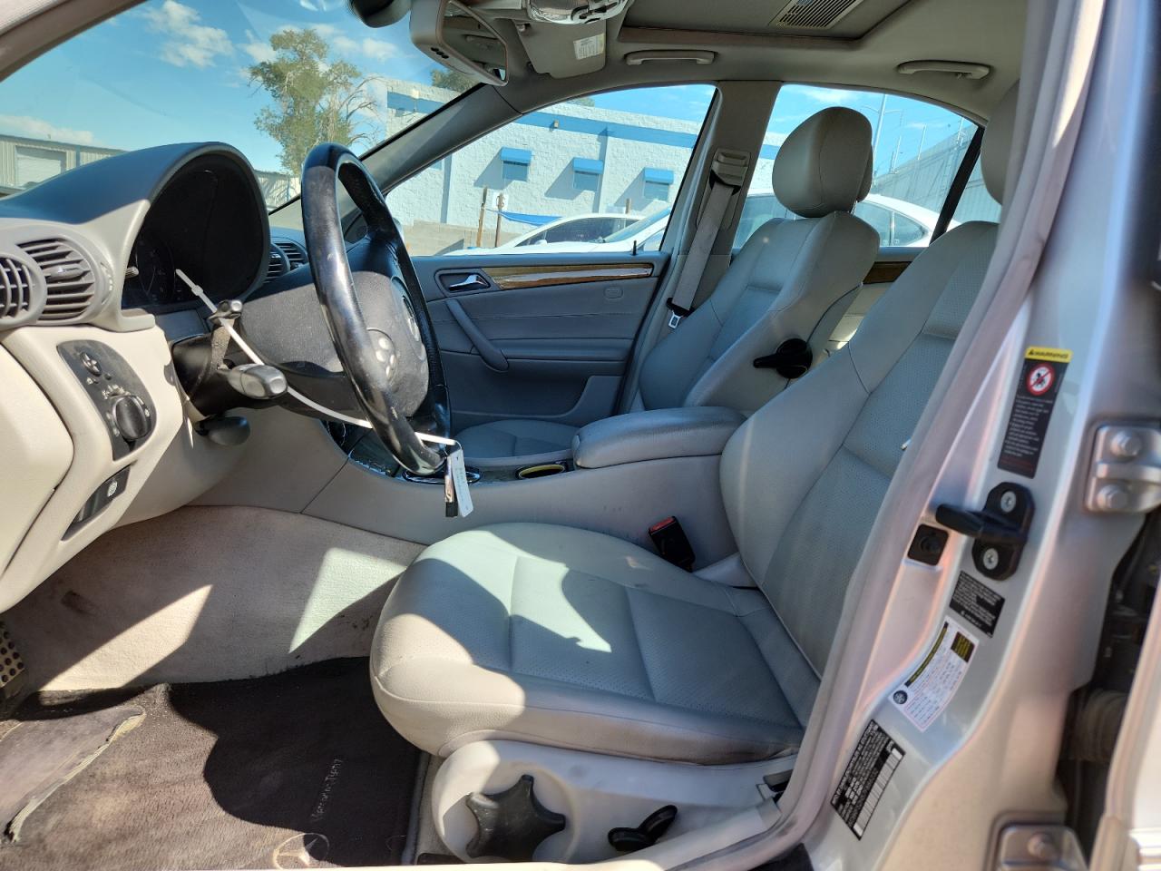 2007 Mercedes-benz C 230 Silver vin: WDBRF52H57F886232