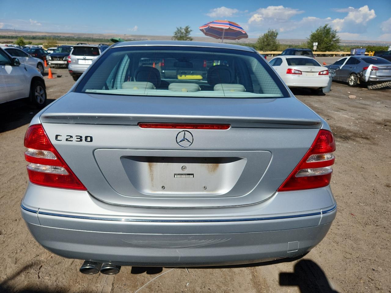 2007 Mercedes-benz C 230 Silver vin: WDBRF52H57F886232