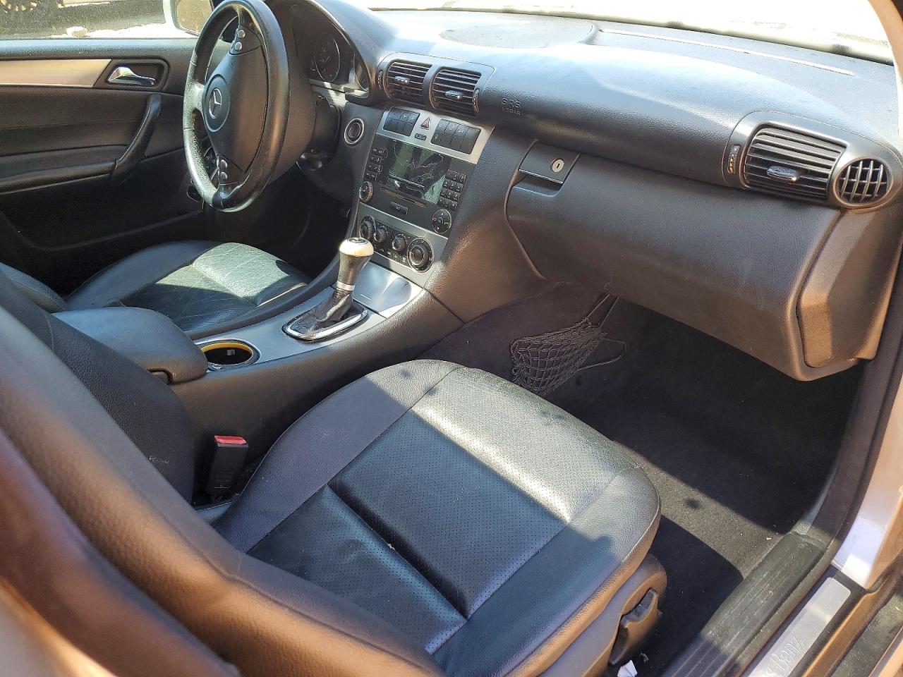 2006 Mercedes-benz C 230 Silver vin: WDBRF52H66F746284