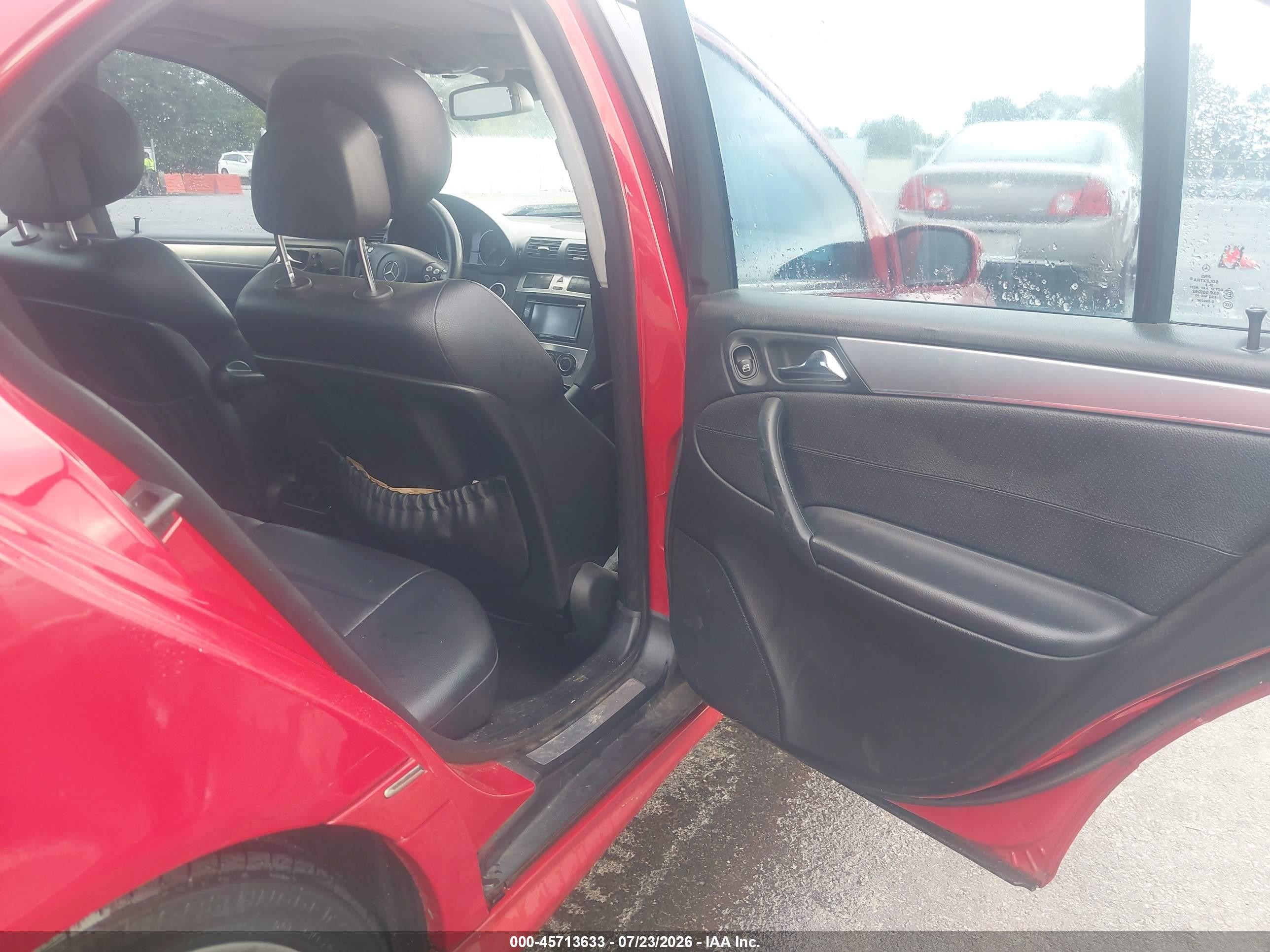 2006 Mercedes-benz C 230 Sport Red vin: WDBRF52H66F782492