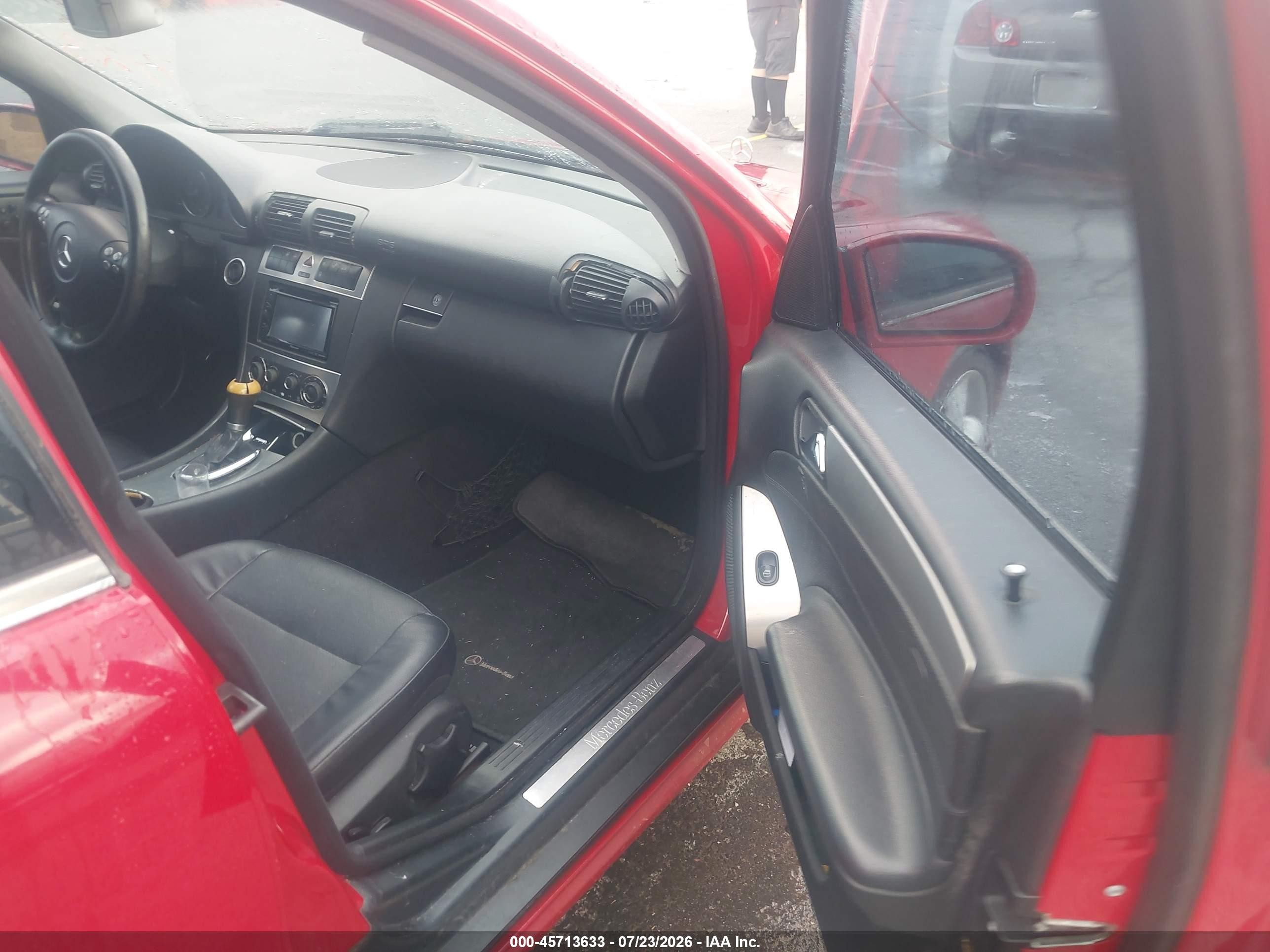 2006 Mercedes-benz C 230 Sport Red vin: WDBRF52H66F782492