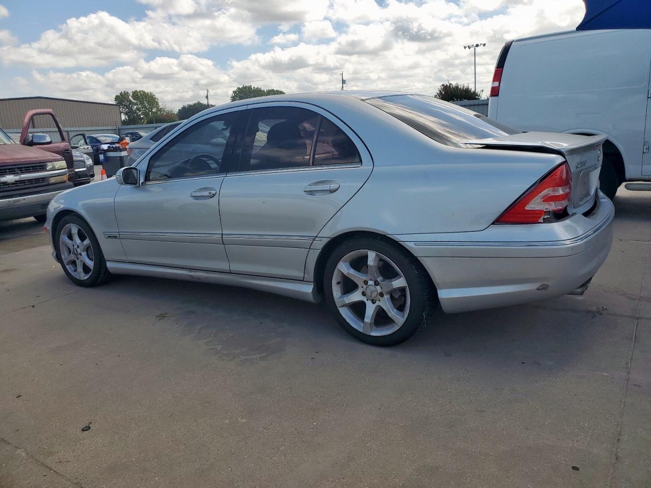2007 Mercedes-benz C 230 Silver vin: WDBRF52H67F894033