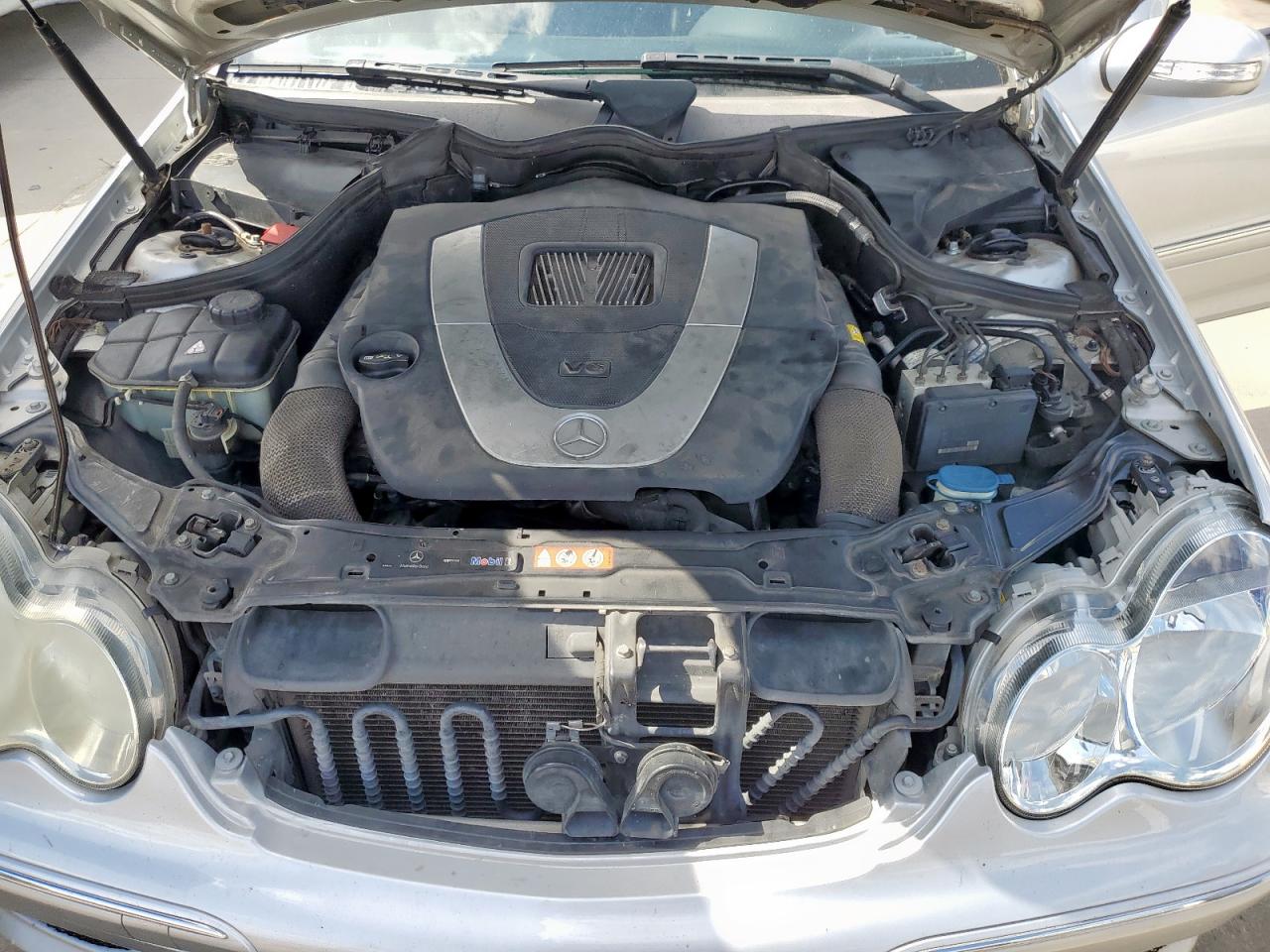 2007 Mercedes-benz C 230 Silver vin: WDBRF52H67F894033