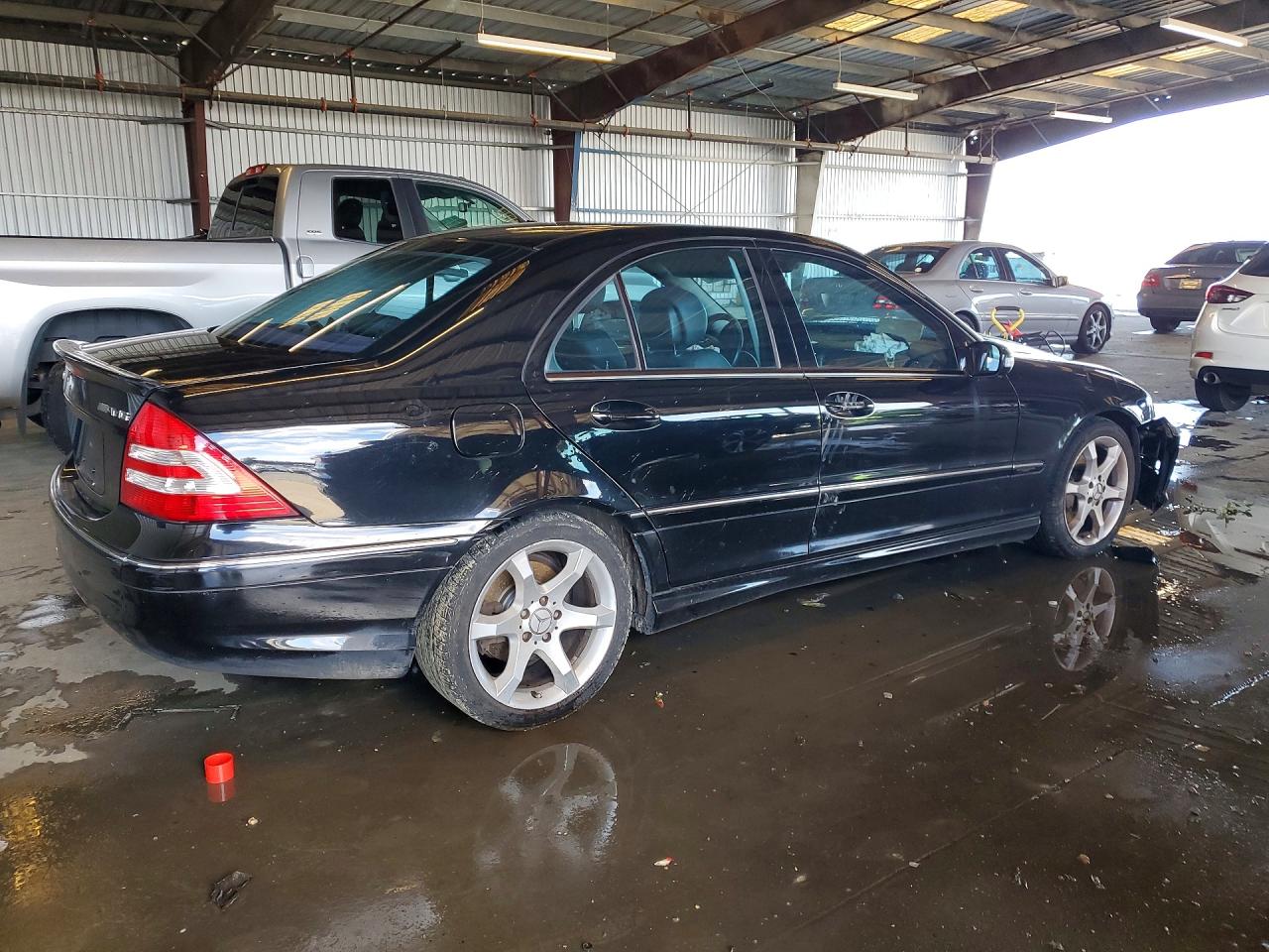 2007 Mercedes-benz C 230 Черный vin: WDBRF52H67F913518