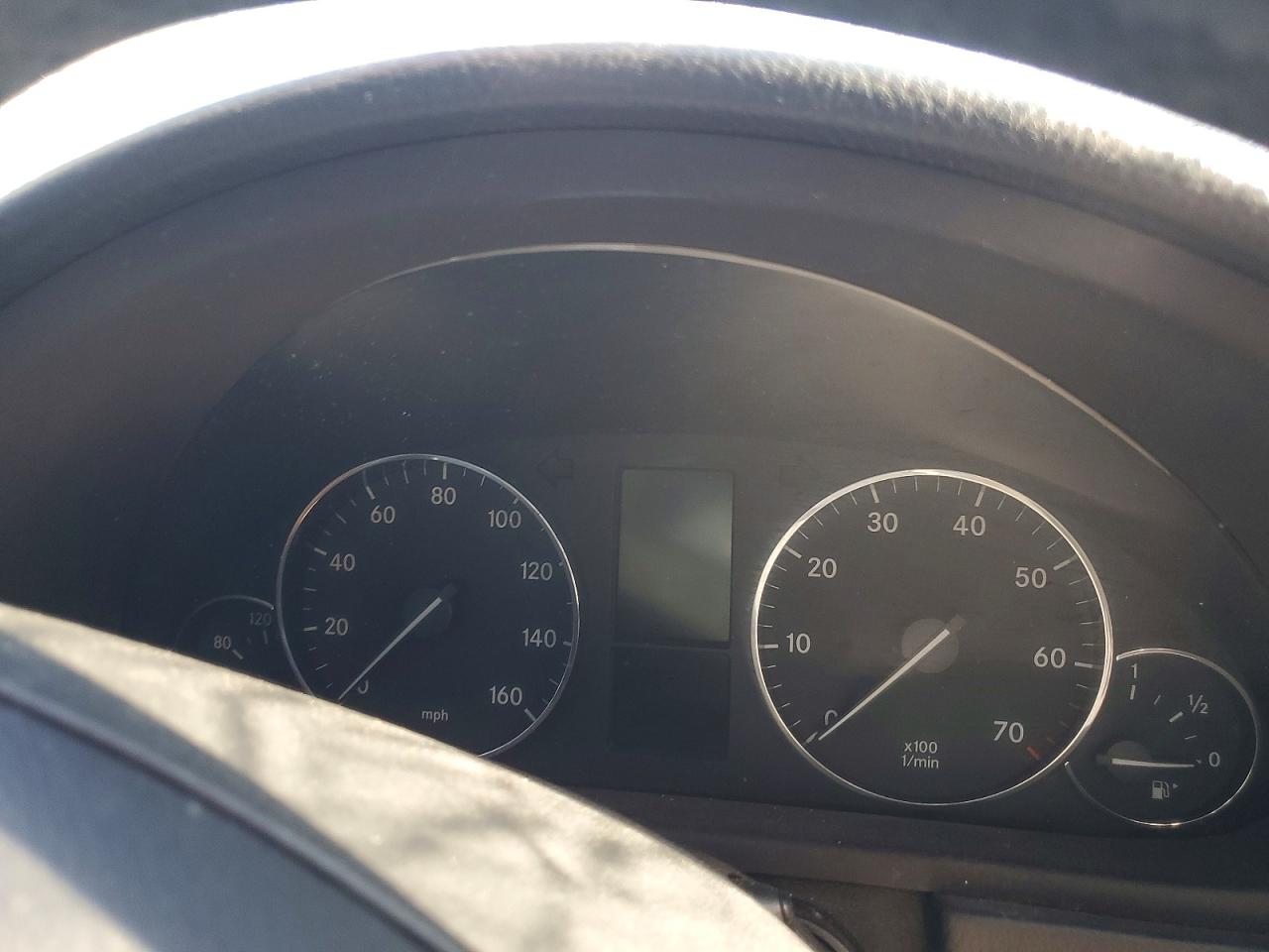 2007 Mercedes-benz C 230 Red vin: WDBRF52H67F923501