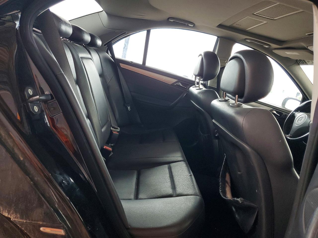 2006 Mercedes-benz C 230 Black vin: WDBRF52H76E022352