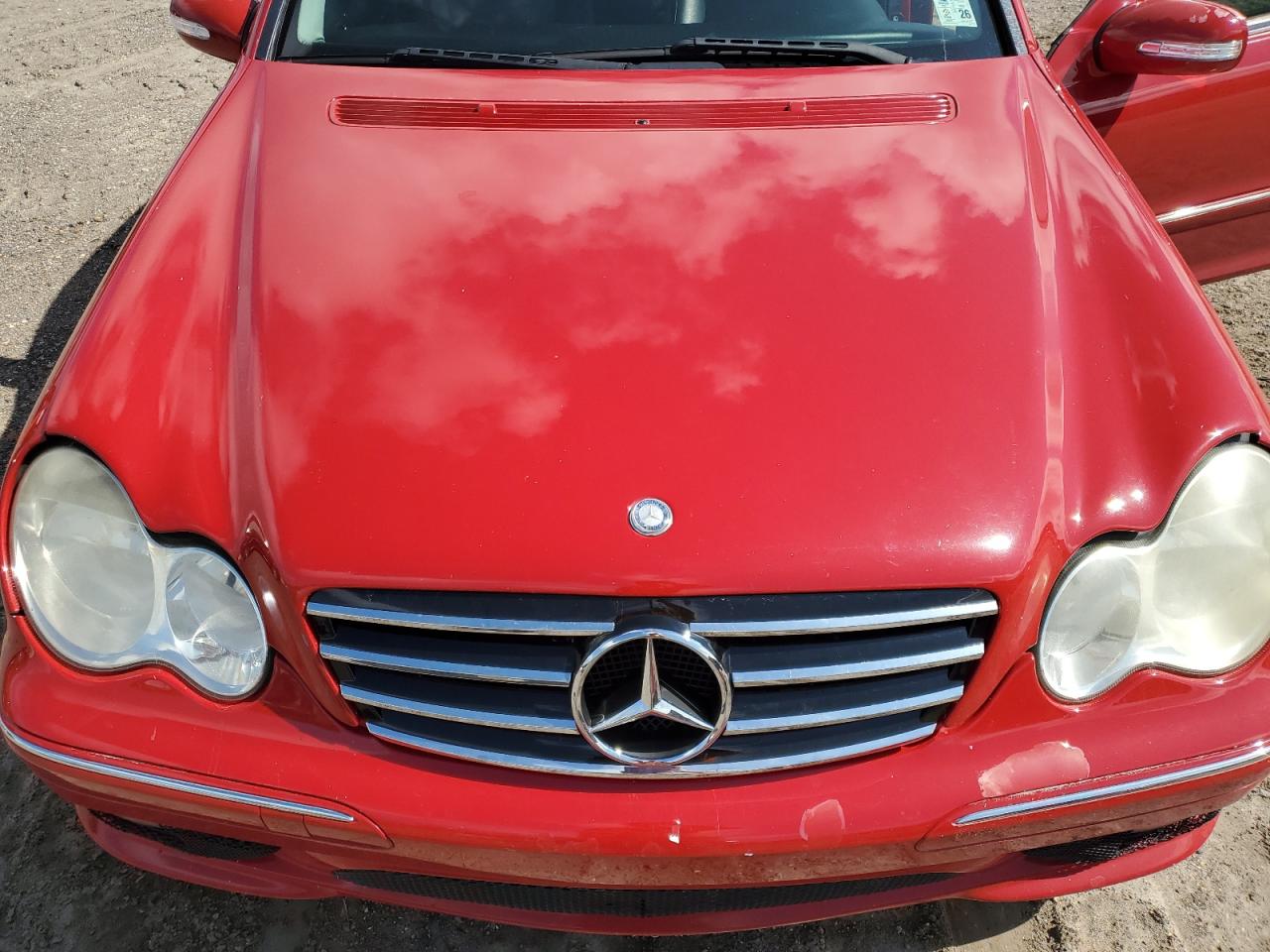 2006 Mercedes-benz C 230 Red vin: WDBRF52H76F731079