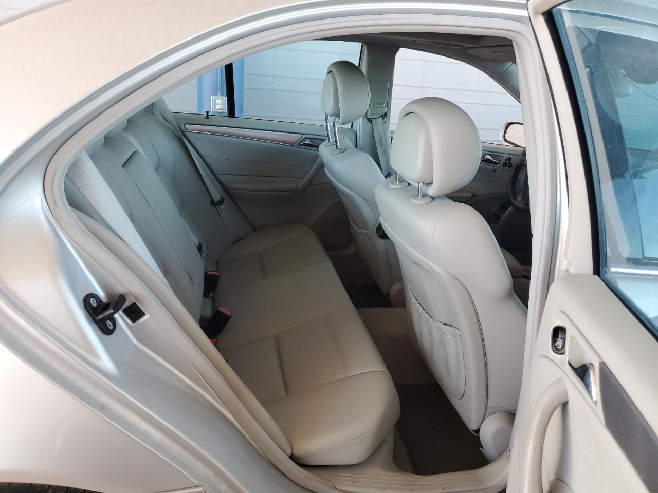 2006 Mercedes-benz C 230 Silver vin: WDBRF52H76F748948
