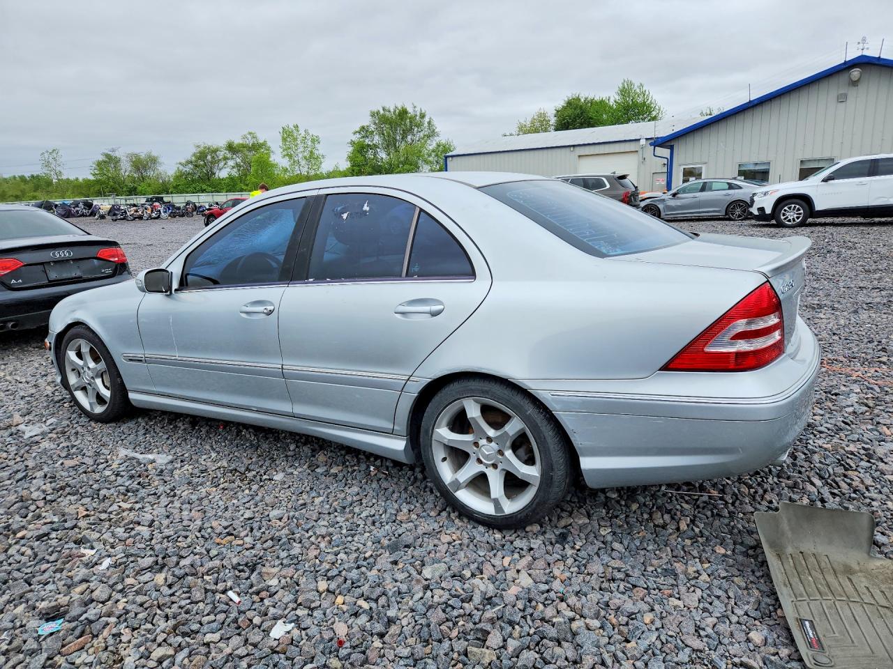 2007 Mercedes-benz C 230 Silver vin: WDBRF52H77E023146