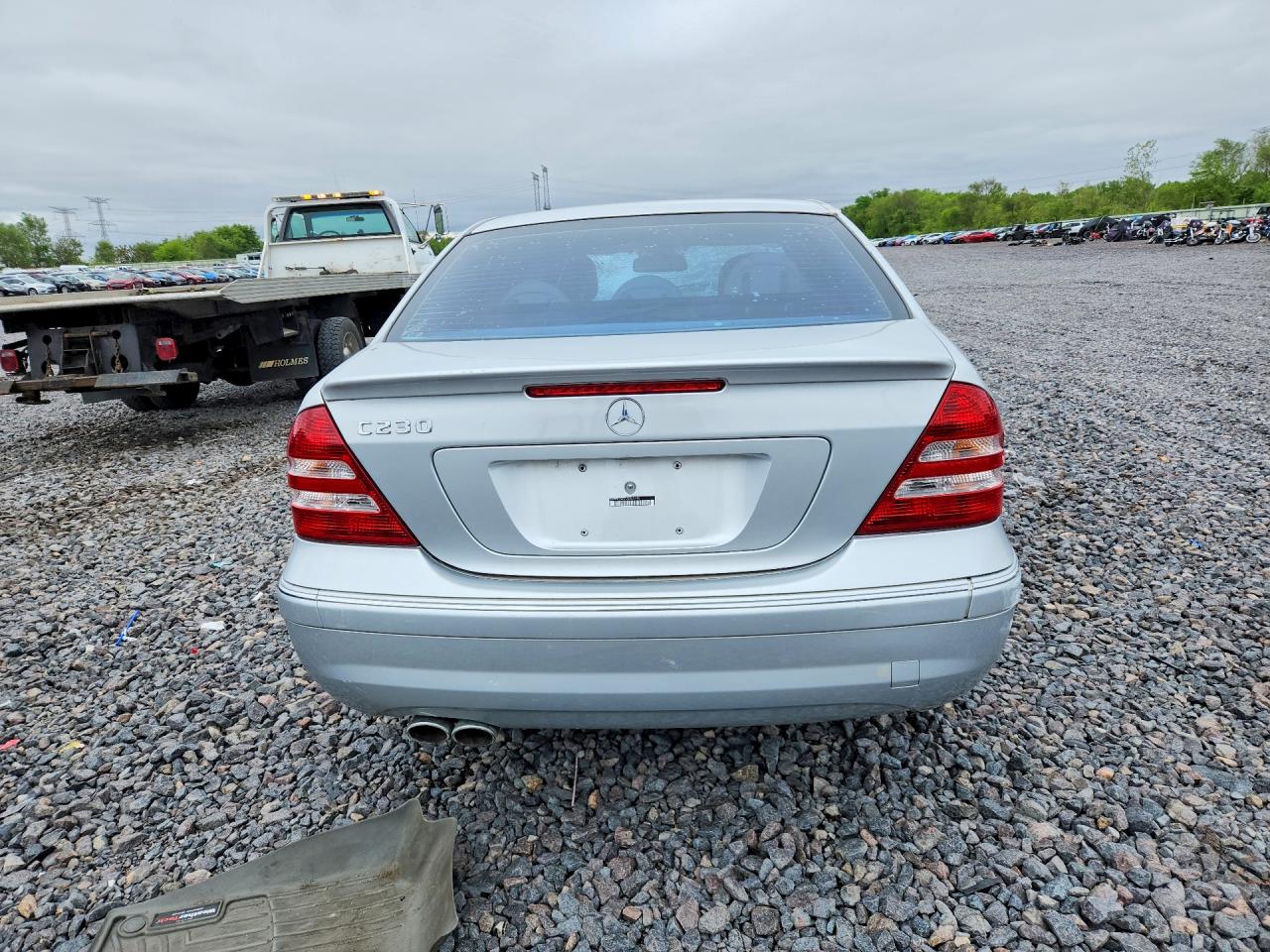 2007 Mercedes-benz C 230 Silver vin: WDBRF52H77E023146