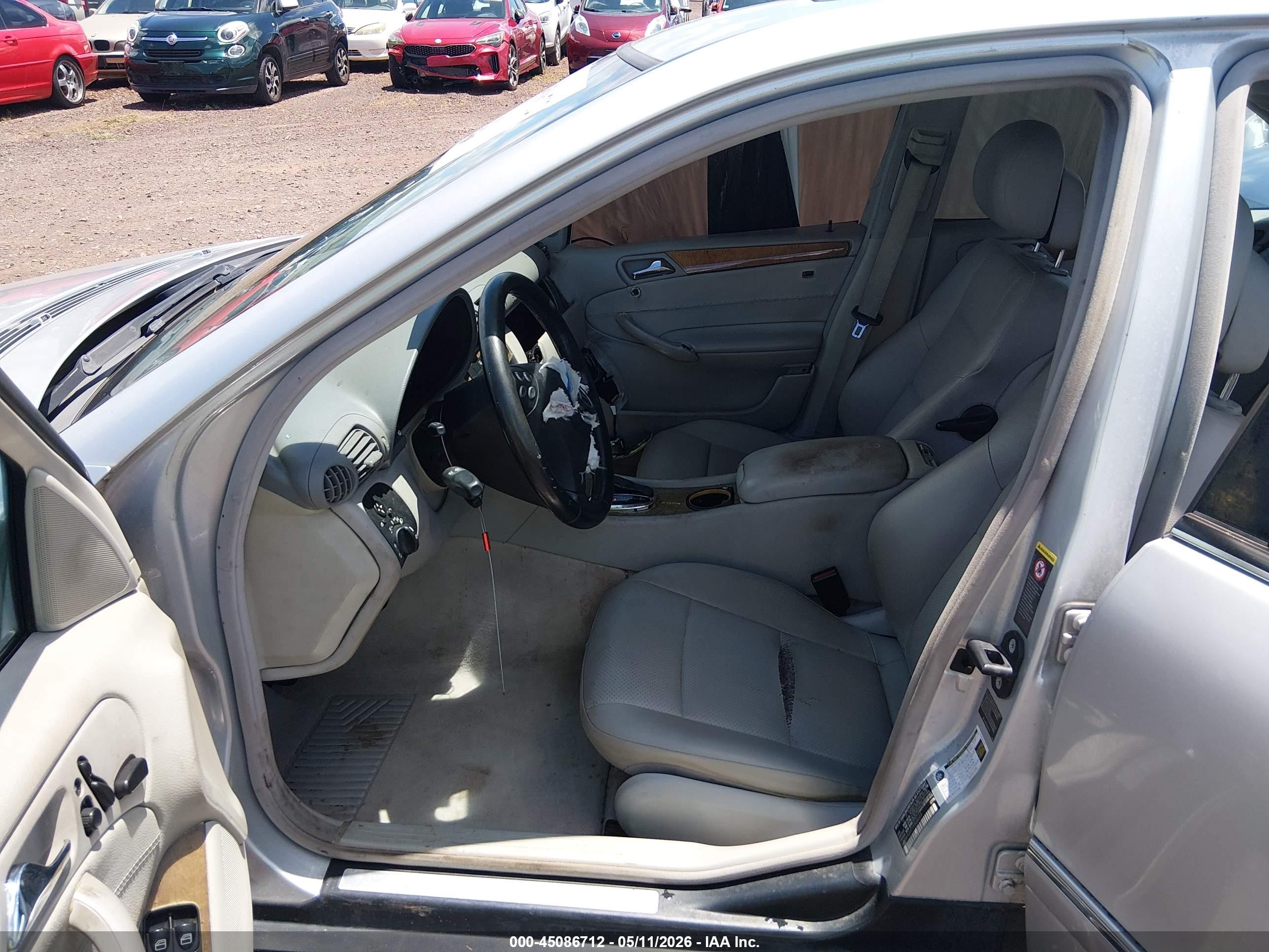 2007 Mercedes-benz C 230 Sport Silver vin: WDBRF52H77F900003