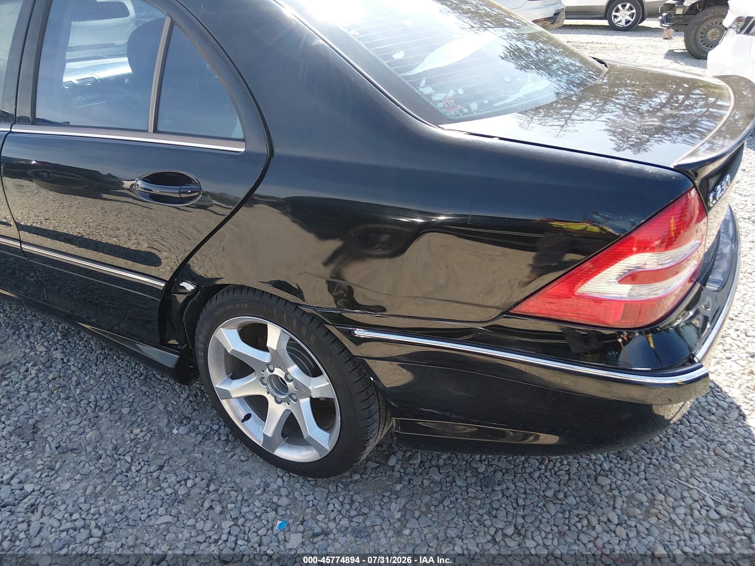 2007 Mercedes-benz C 230 Sport Black vin: WDBRF52H77F913771