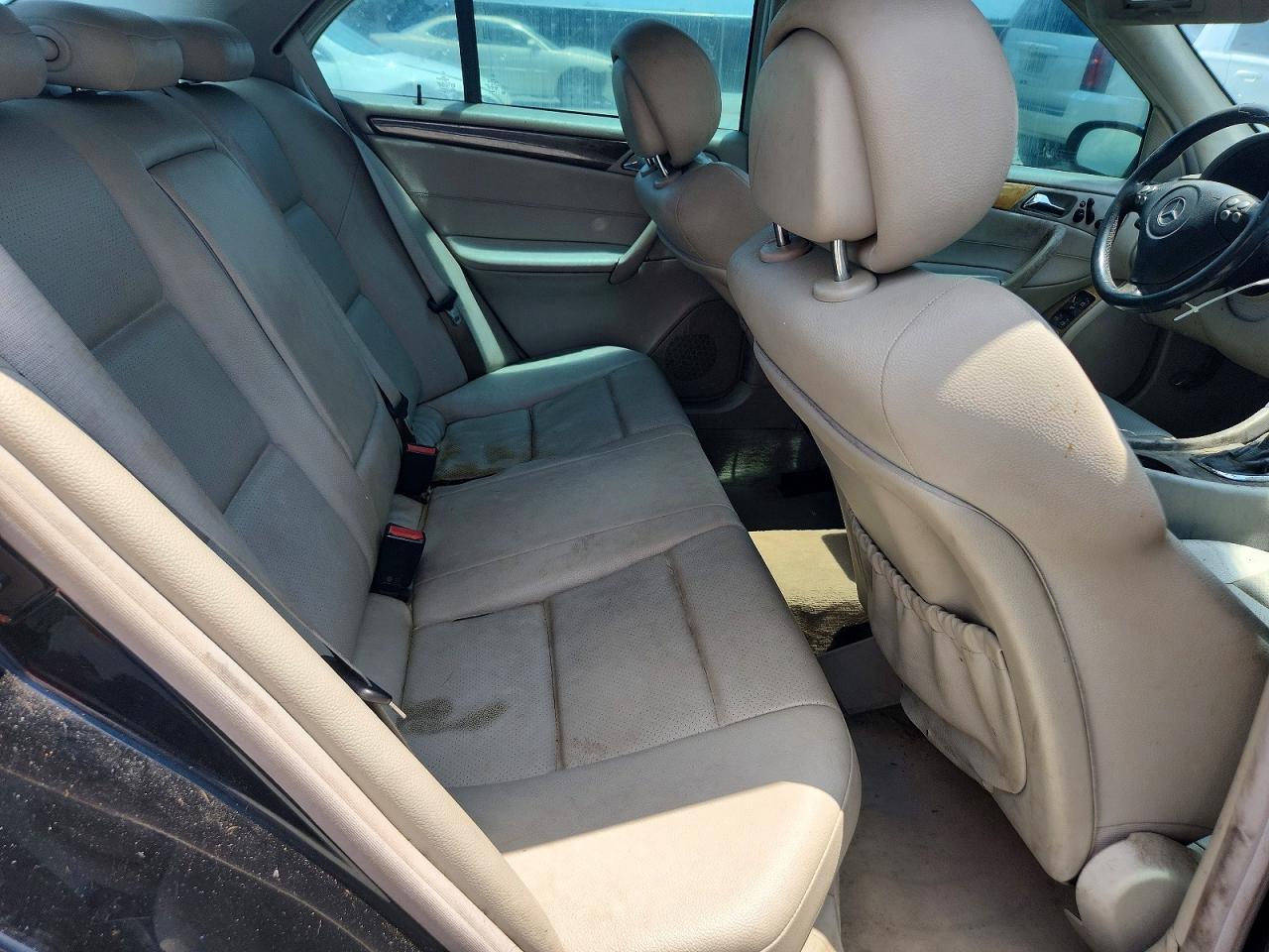 2007 Mercedes-benz C 230 Black vin: WDBRF52H77F928450