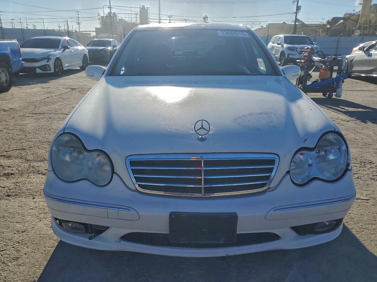 2006 Mercedes-benz C 230 White vin: WDBRF52H86A885717