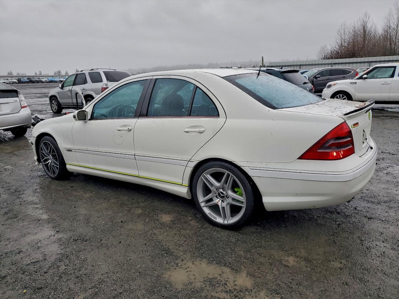 2007 Mercedes-benz C 230 Белый vin: WDBRF52H87F888766