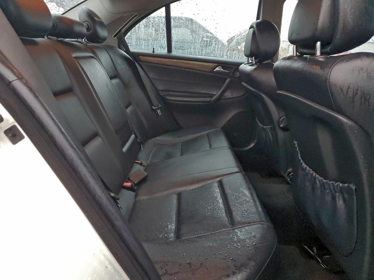 2007 Mercedes-benz C 230 Белый vin: WDBRF52H87F888766