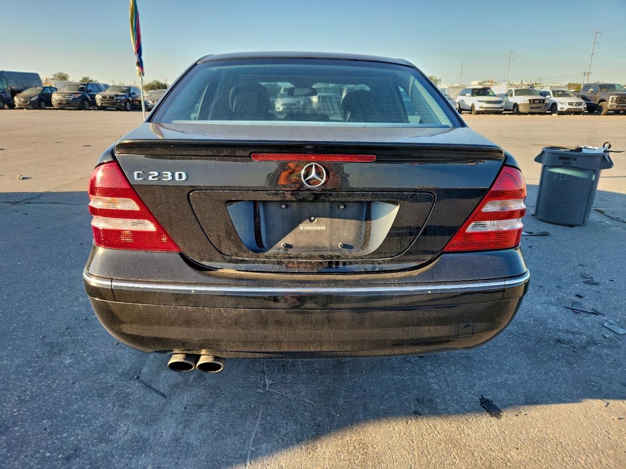2007 Mercedes-benz C 230 Черный vin: WDBRF52H87F935231
