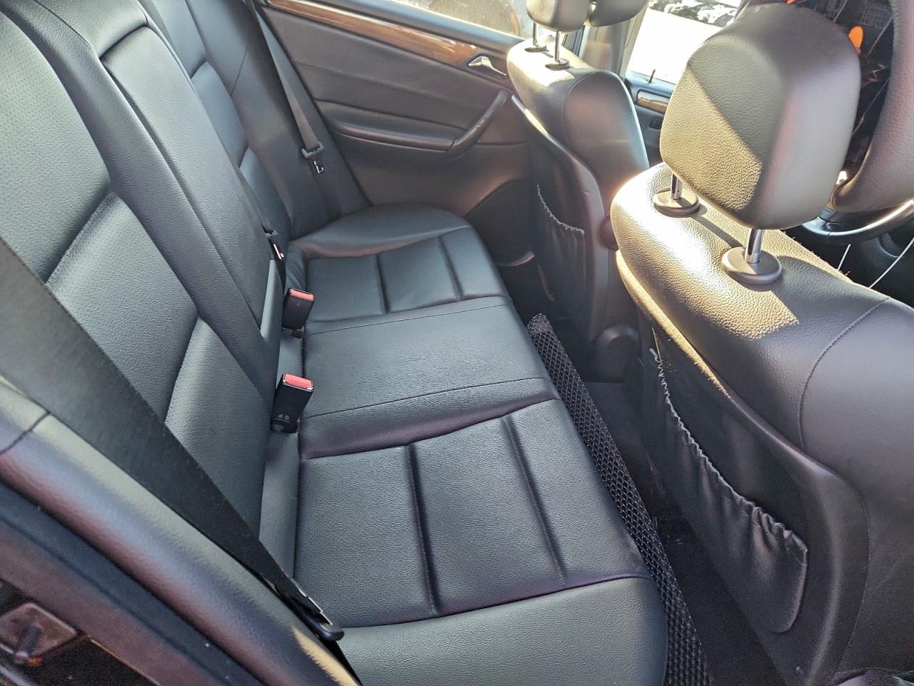 2007 Mercedes-benz C 230 Черный vin: WDBRF52H87F935231