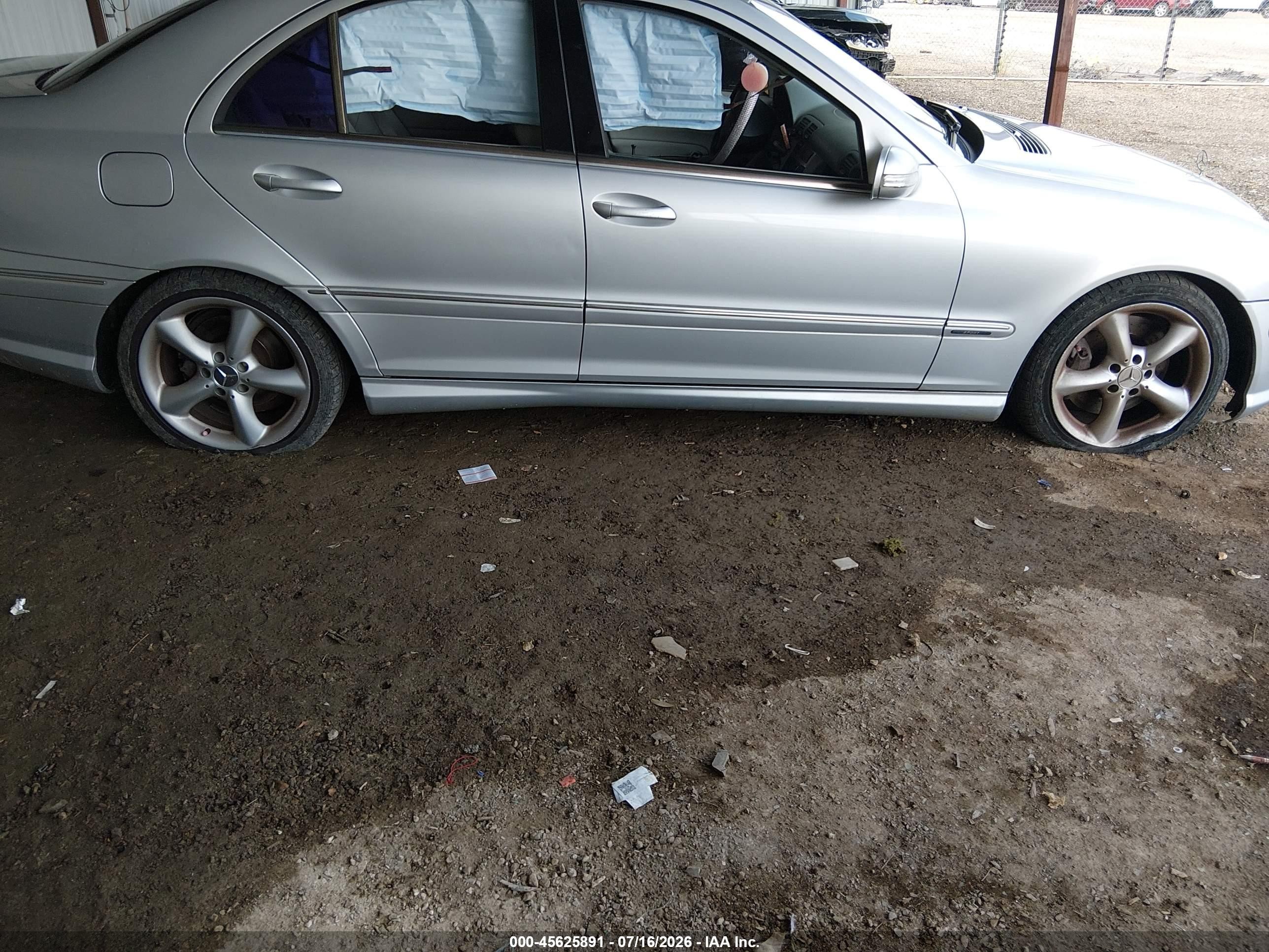 2006 Mercedes-benz C 230 Sport Серебряный vin: WDBRF52H96A885760
