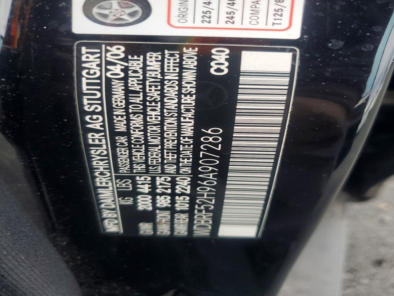 2006 Mercedes-benz C 230 Black vin: WDBRF52H96A907286