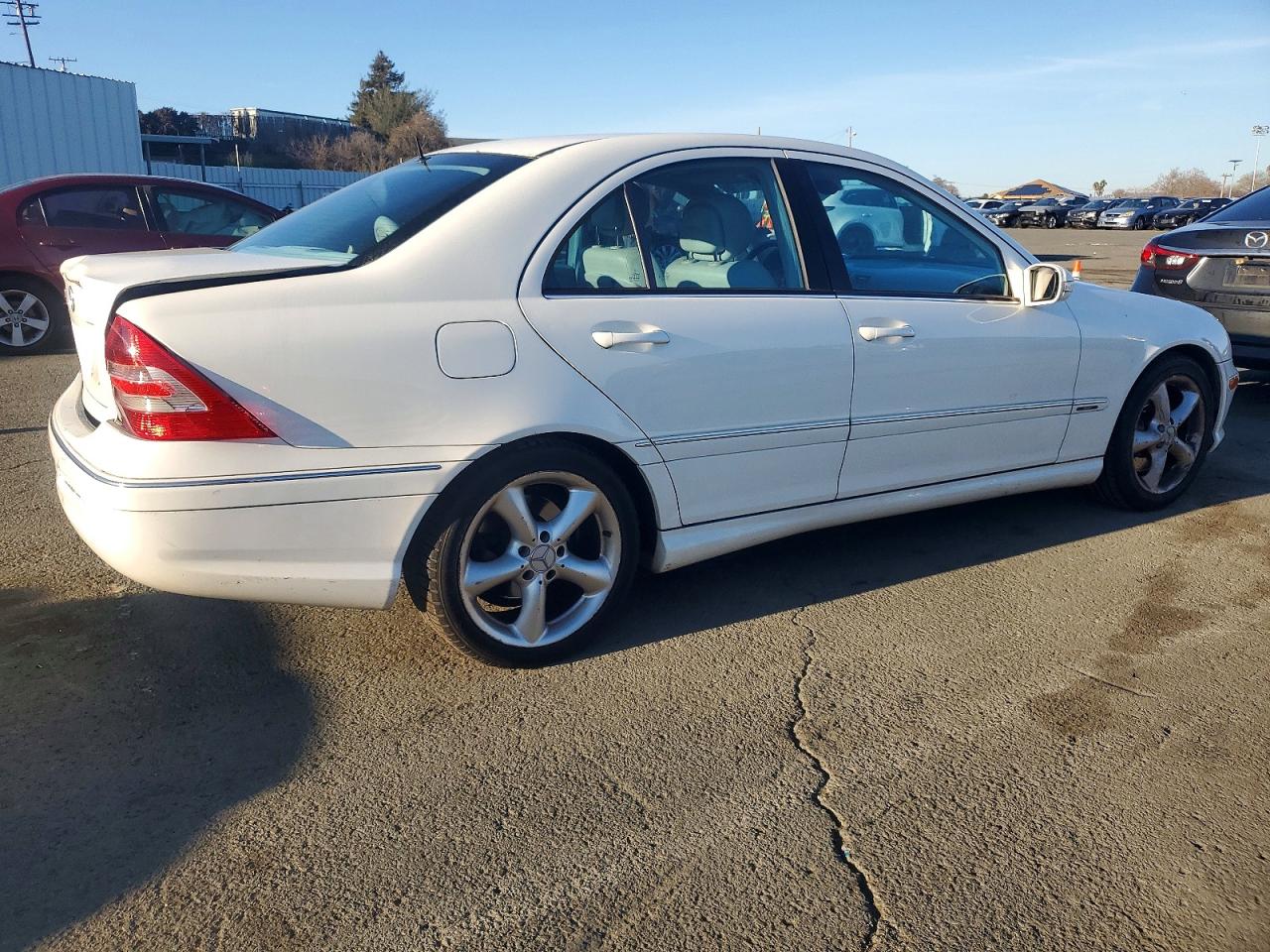 2006 Mercedes-benz C 230 White vin: WDBRF52H96A916067