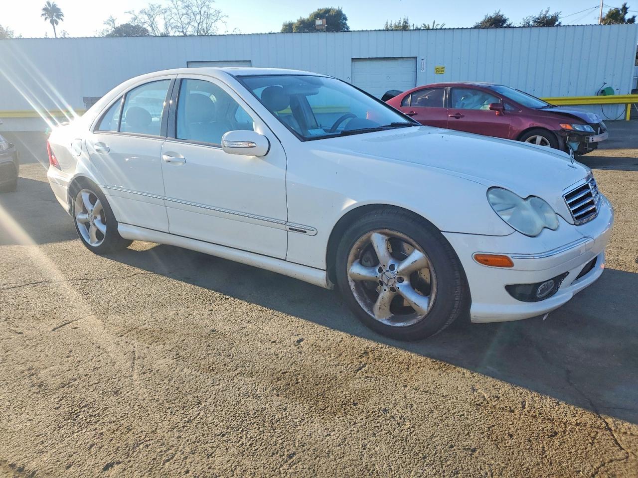 2006 Mercedes-benz C 230 White vin: WDBRF52H96A916067