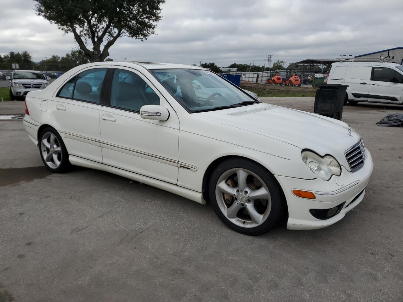 2006 Mercedes-benz C 230 White vin: WDBRF52H96F734615