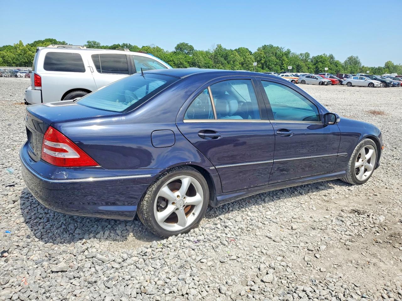 2006 Mercedes-benz C 230 Blue vin: WDBRF52H96F784012