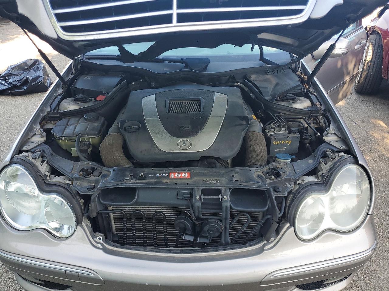 2006 Mercedes-benz C 230 Silver vin: WDBRF52H96F810768