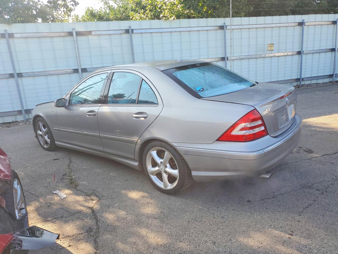 2006 Mercedes-benz C 230 Silver vin: WDBRF52H96F810768